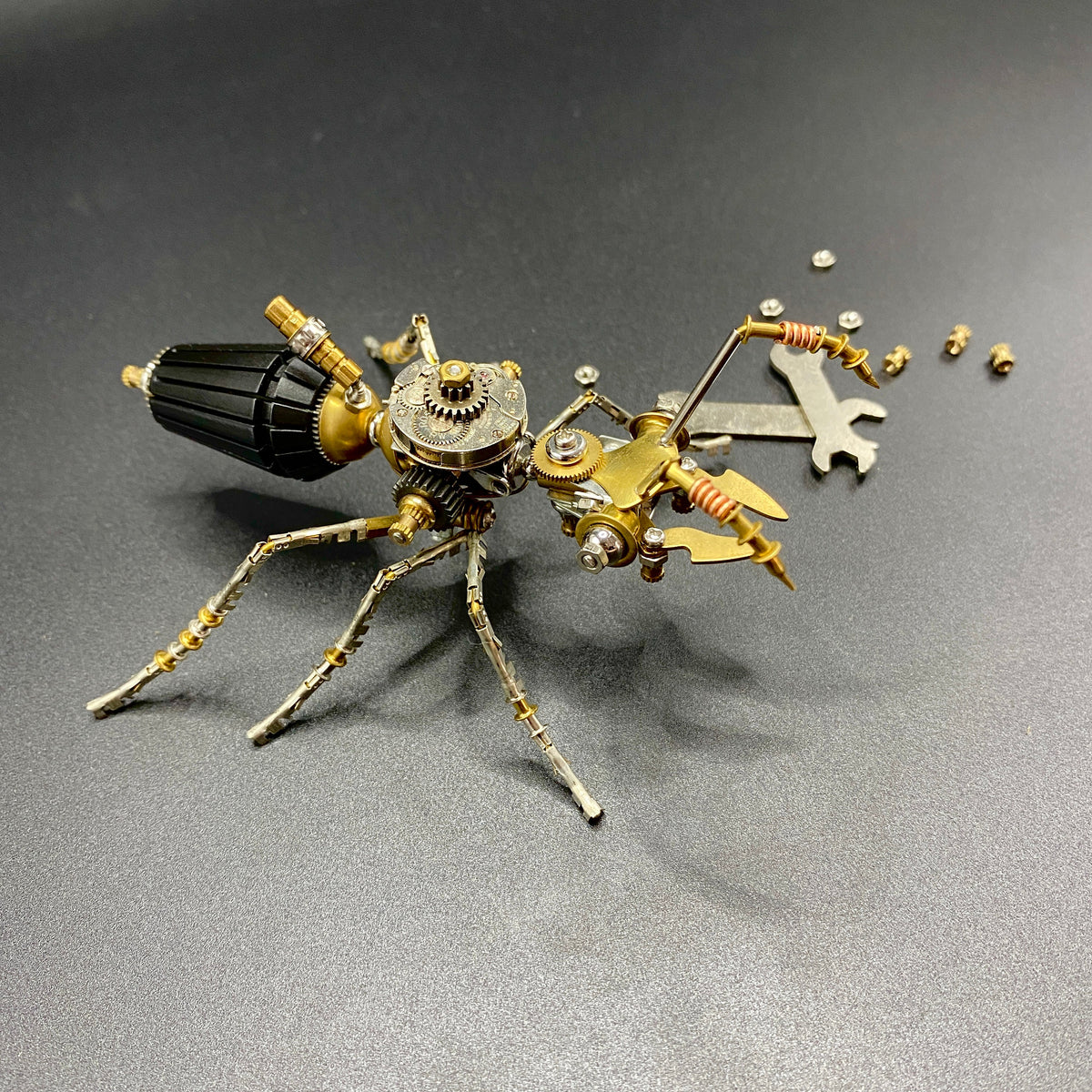 Metal Ant